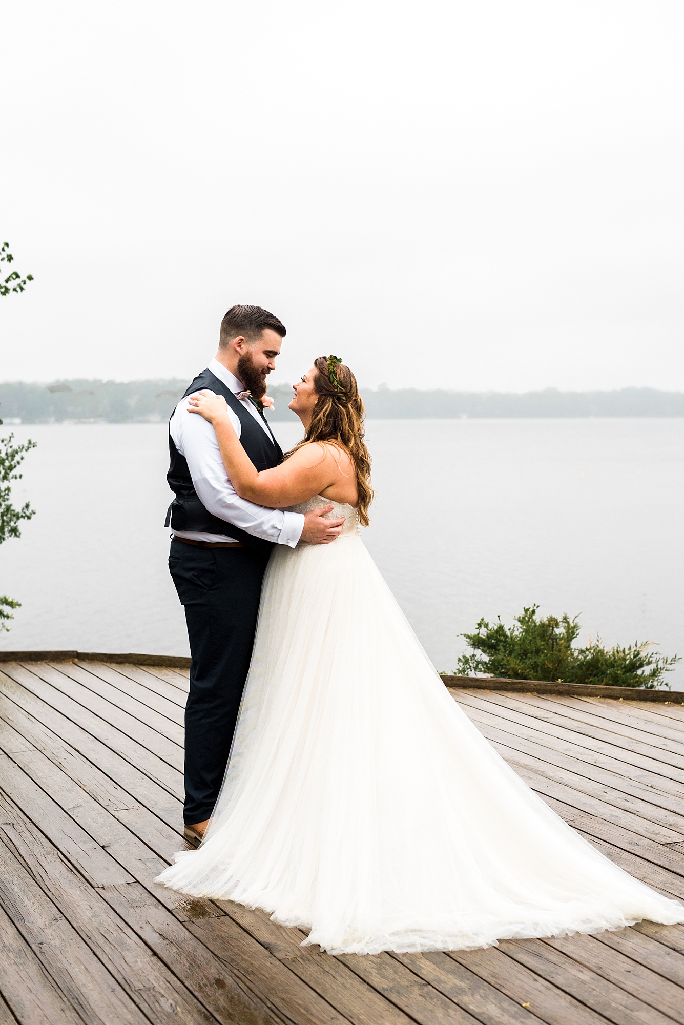 CHICAGO-WEDDING-PHOTOGRAPHER-WEB-DESIGNER-ENGAGEMENT-LISH-MARIE_0270.jpg