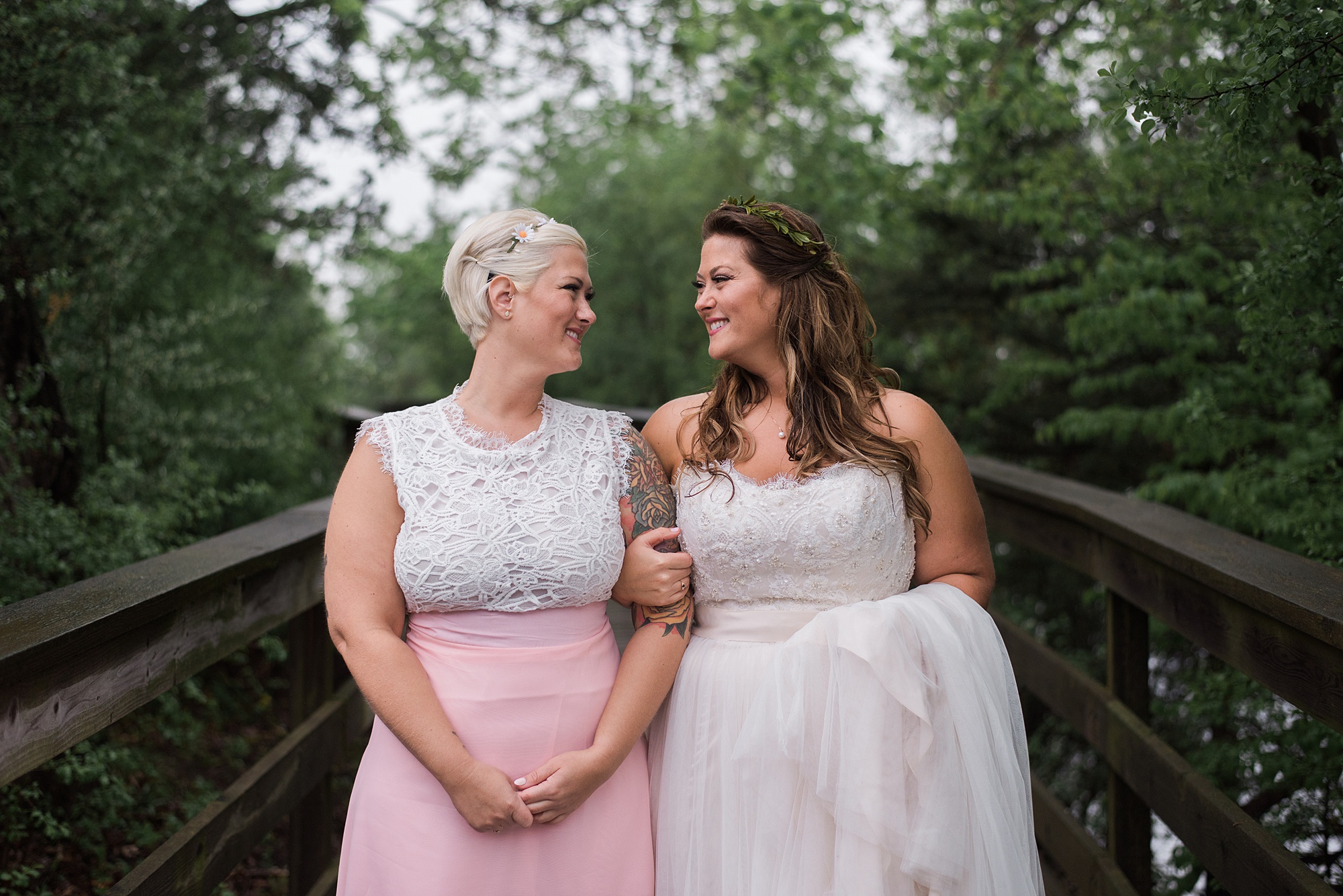 CHICAGO-WEDDING-PHOTOGRAPHER-WEB-DESIGNER-ENGAGEMENT-LISH-MARIE_0327.jpg