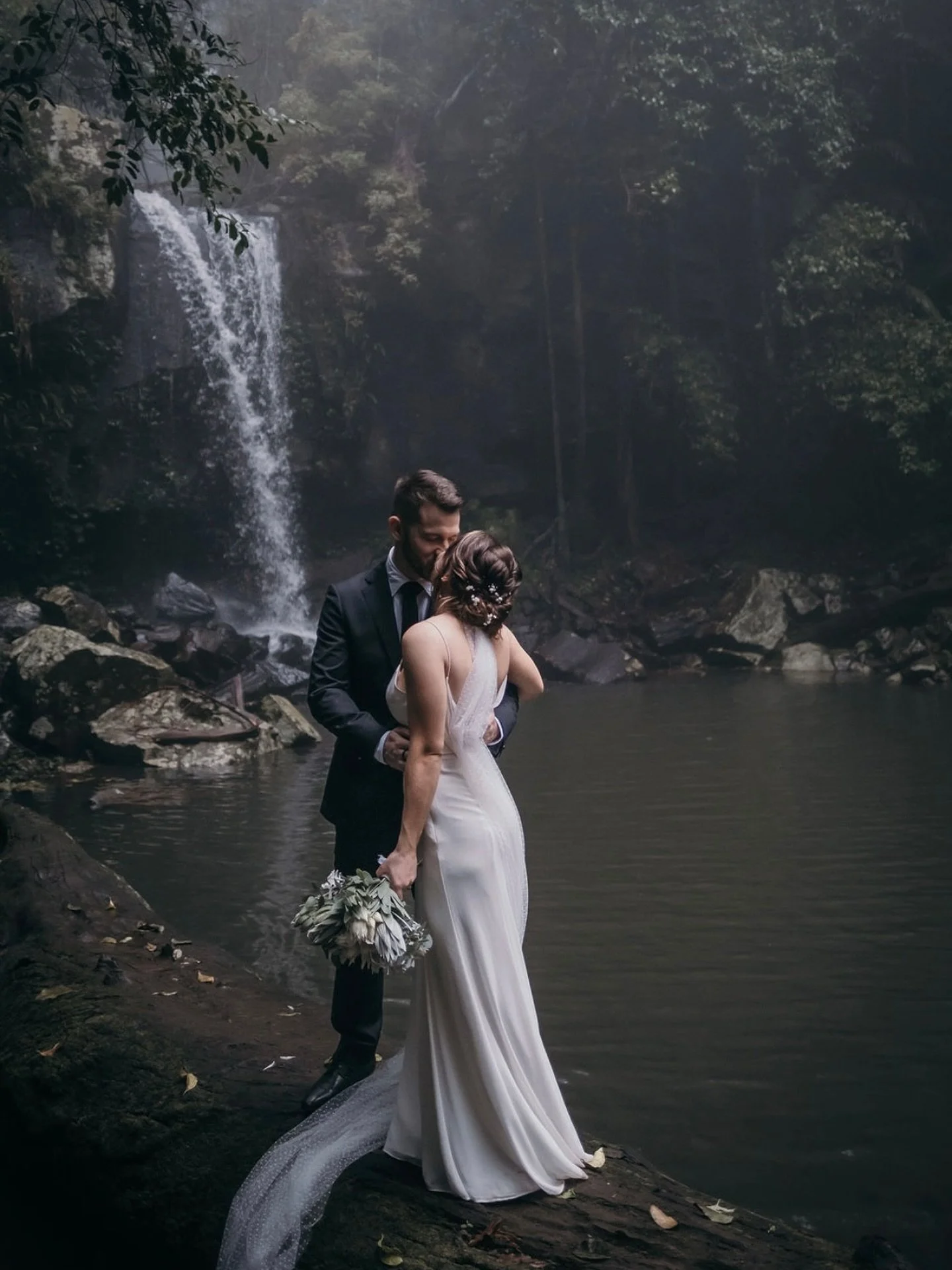 &ldquo;and we are all given a short amount of time to leave our footprints on the earth.&rdquo;
@dthomasquotes 
📷 @elishawhite.com.au  for @wildheartedandhitched