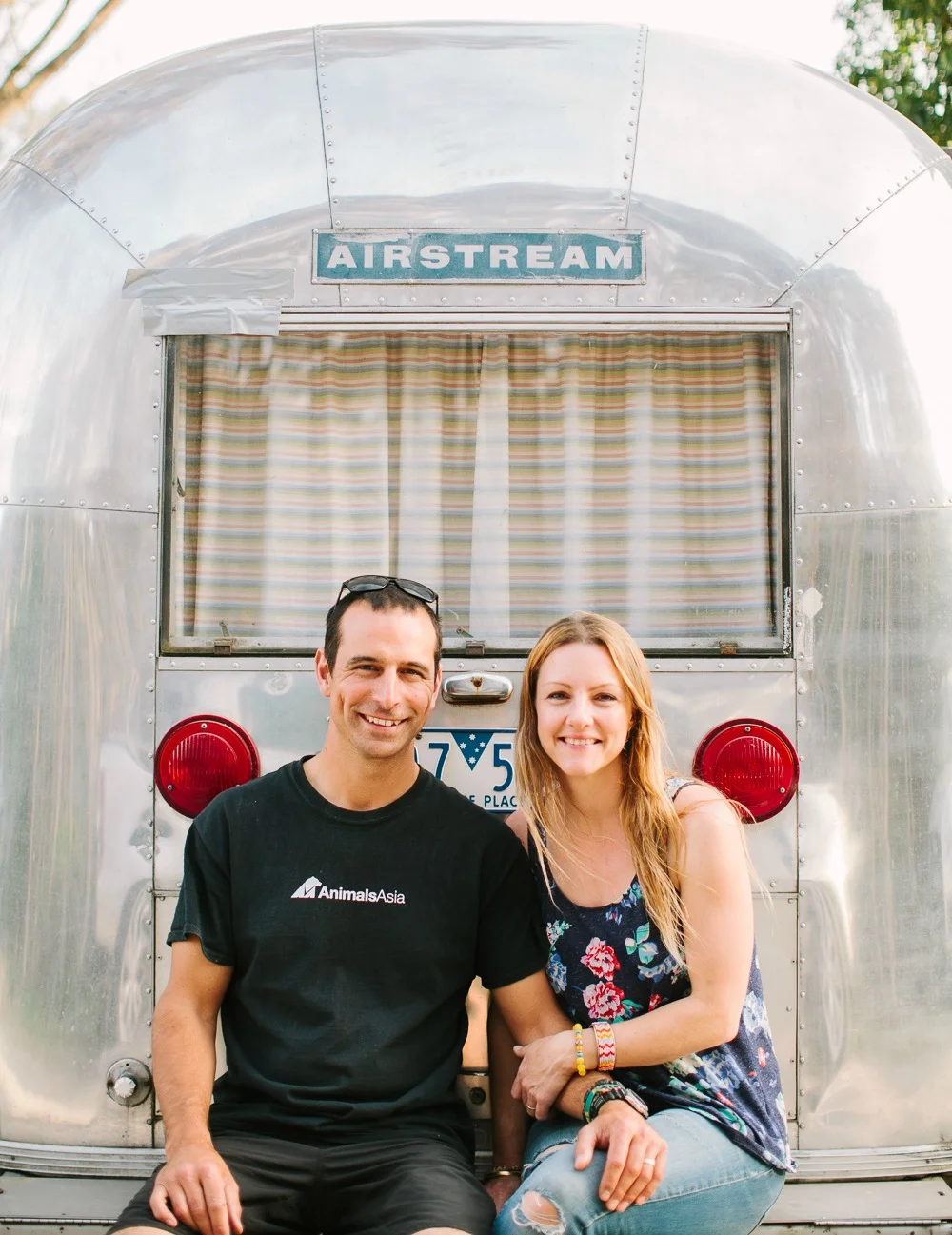 Scott and Jessie with 'Peggy Sue' the Airstream. Photographer: Andrew Northover