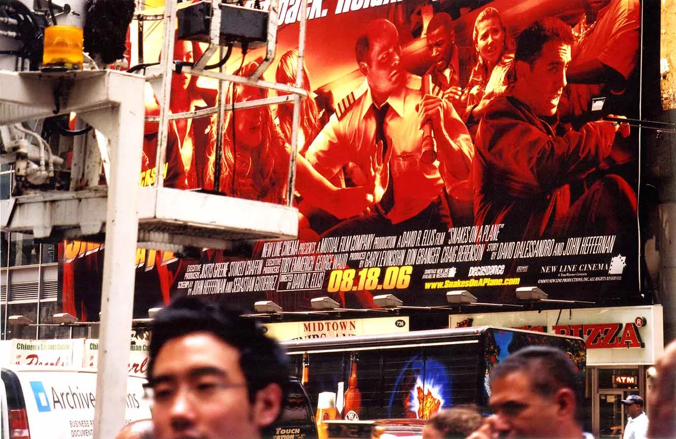 2006 NY, Times Square (For William Klein)