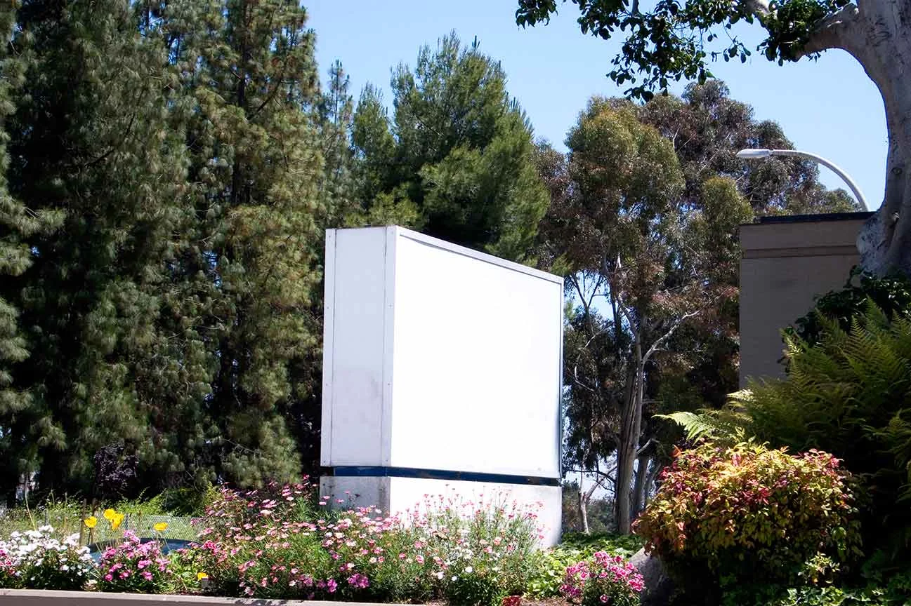 2010 LA, Pasadena