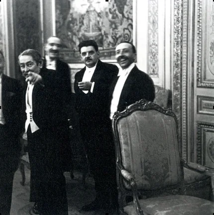 Conference at the Hague , 1930 Erich Salomon