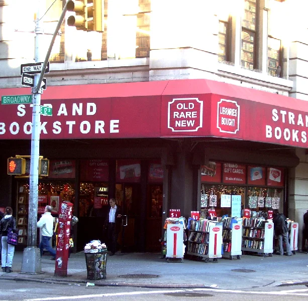 Exterior Strand Bookstore, New York City