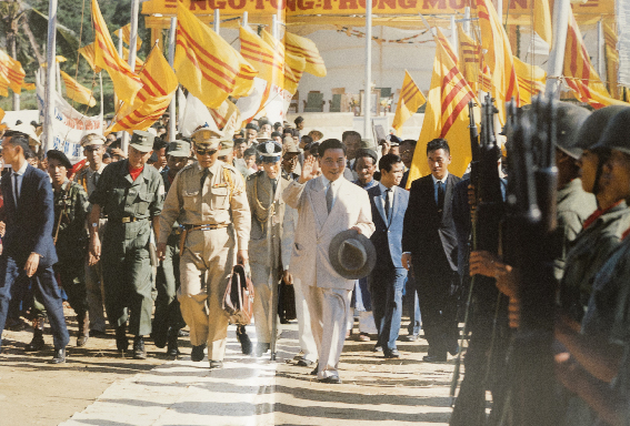 Larry Burrows, President Ngo Dinh Diem Visits the Troops 1962