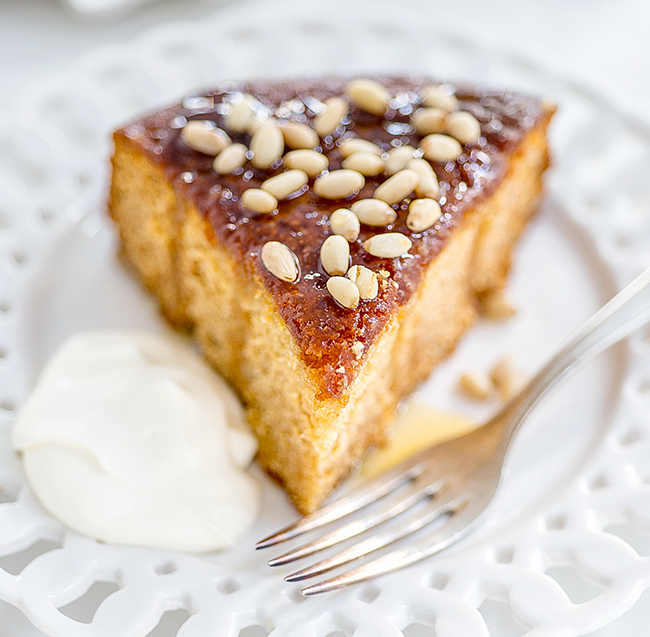 Honey_pine_cake_1.png