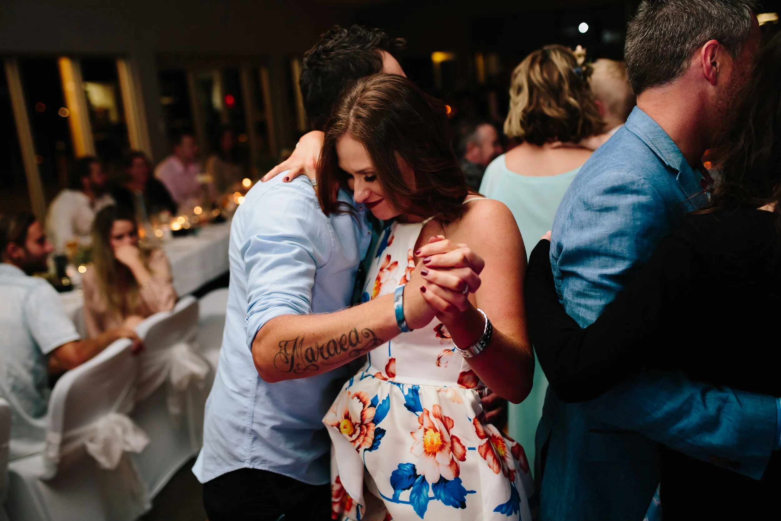 Hills District, Sydney Wedding photography - dancing