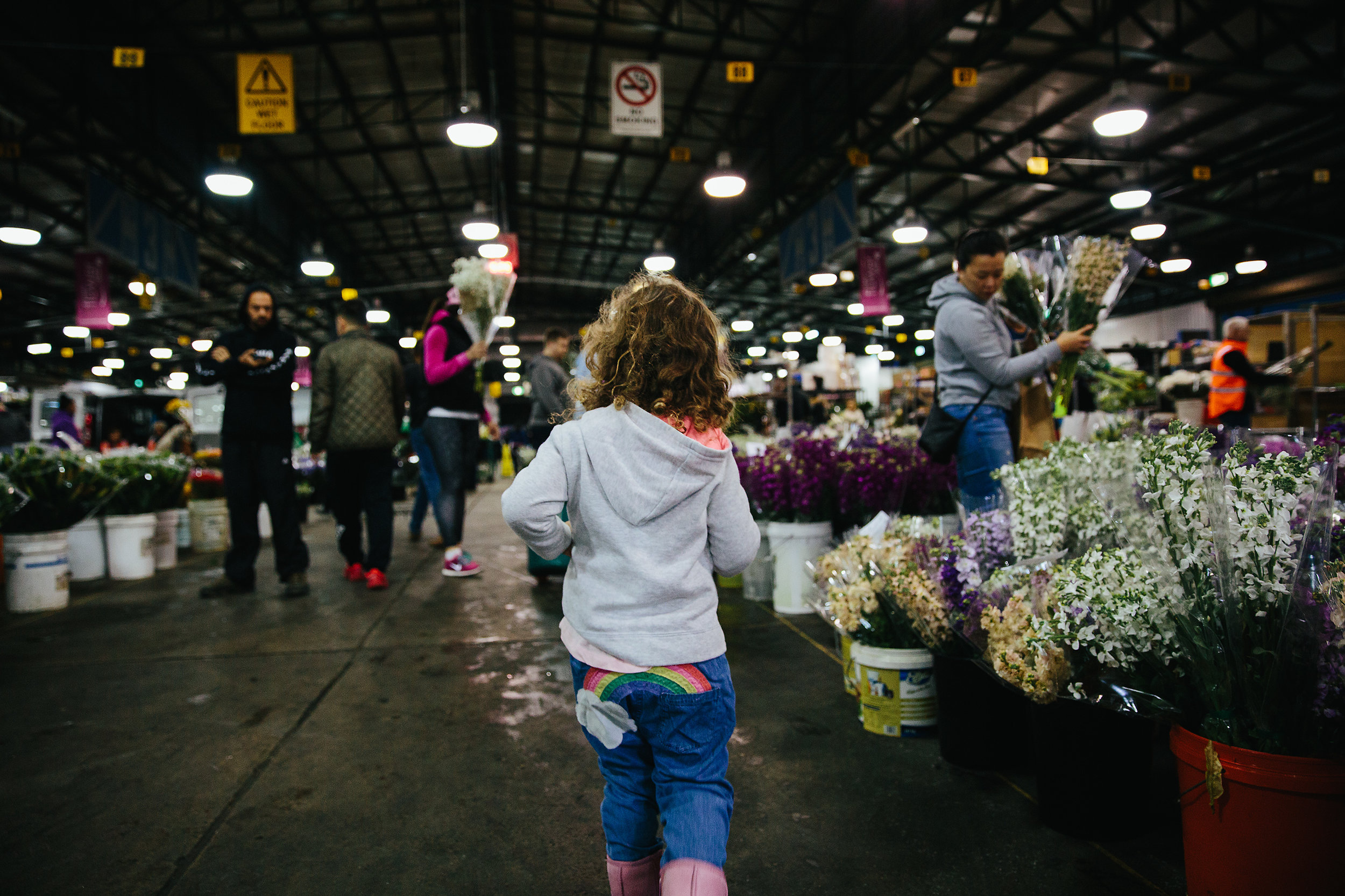 Early start | child at flower markets
