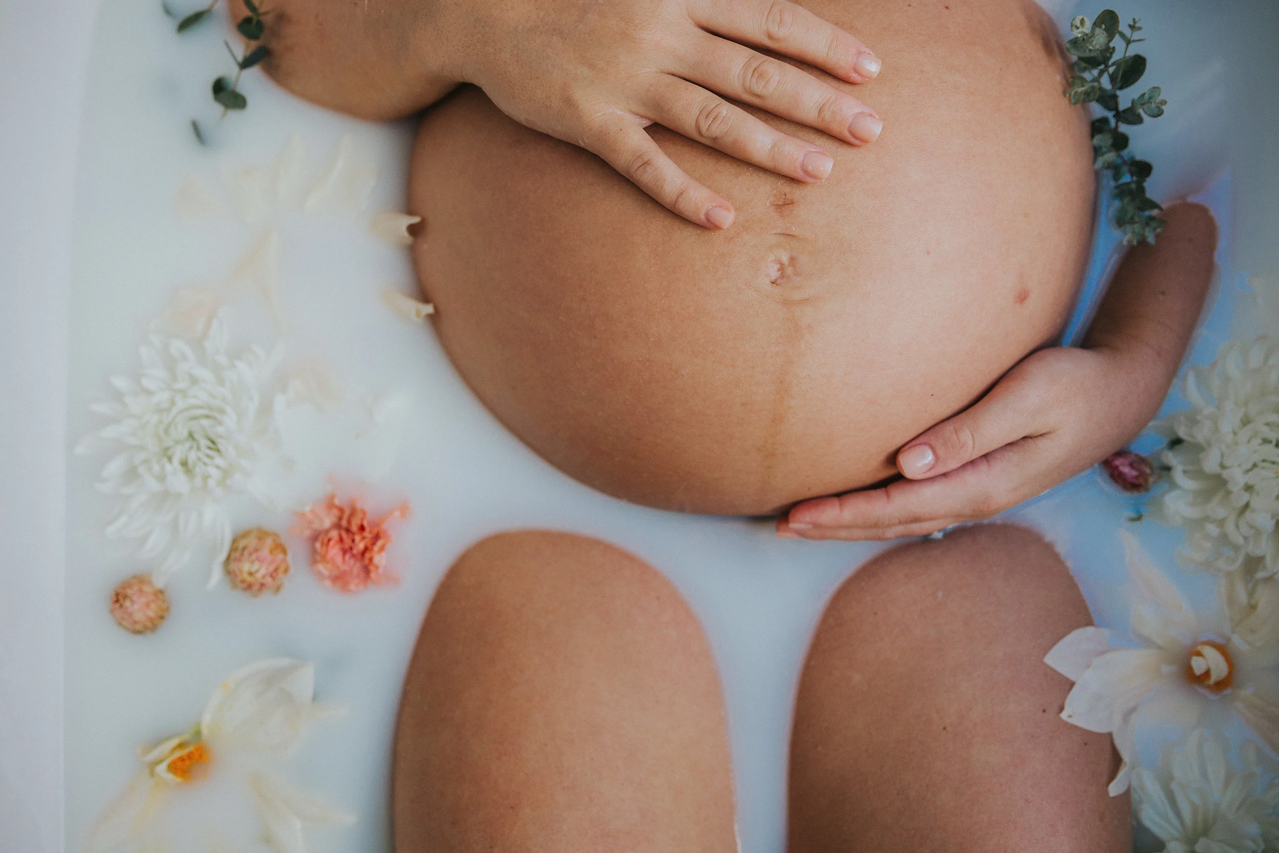 Milk Bath | Lauren Kennedy Photographer