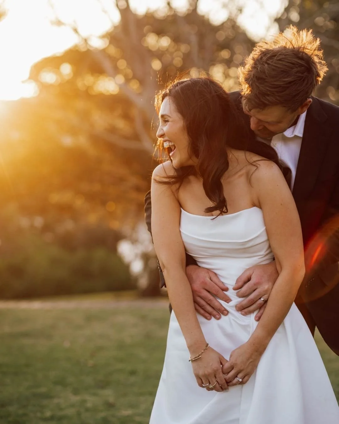 Love and golden afternoons 💕. These two stunners got married late last year at the registry in Sydney with their family and then had a good old party with all of their mates to celebrate the night away.  What a pleasure it was to be a part of it,

#