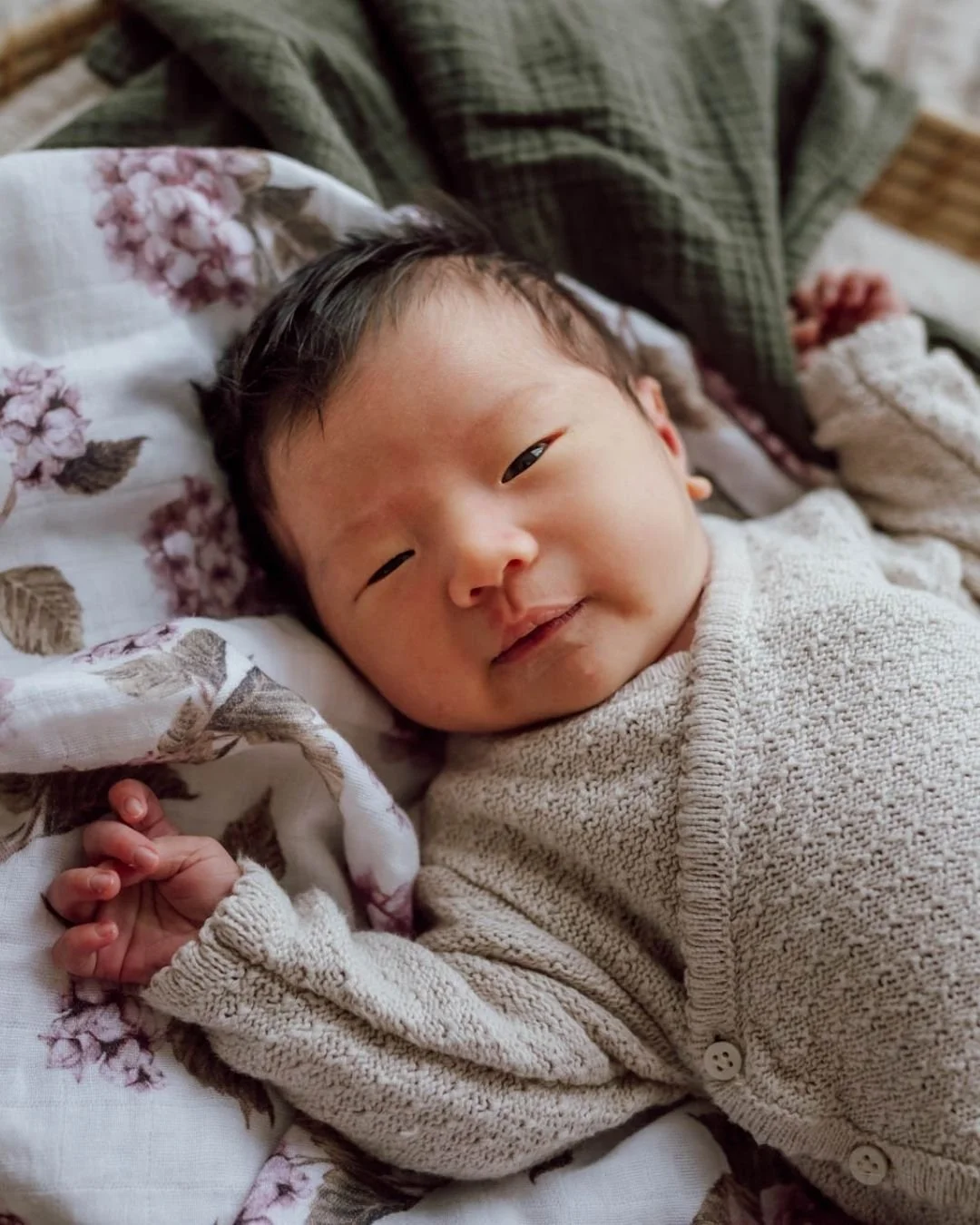 Sweet Pea 🌸 This little darling making their family complete.
Newborn sessions available for June and July, I would love to capture your family.