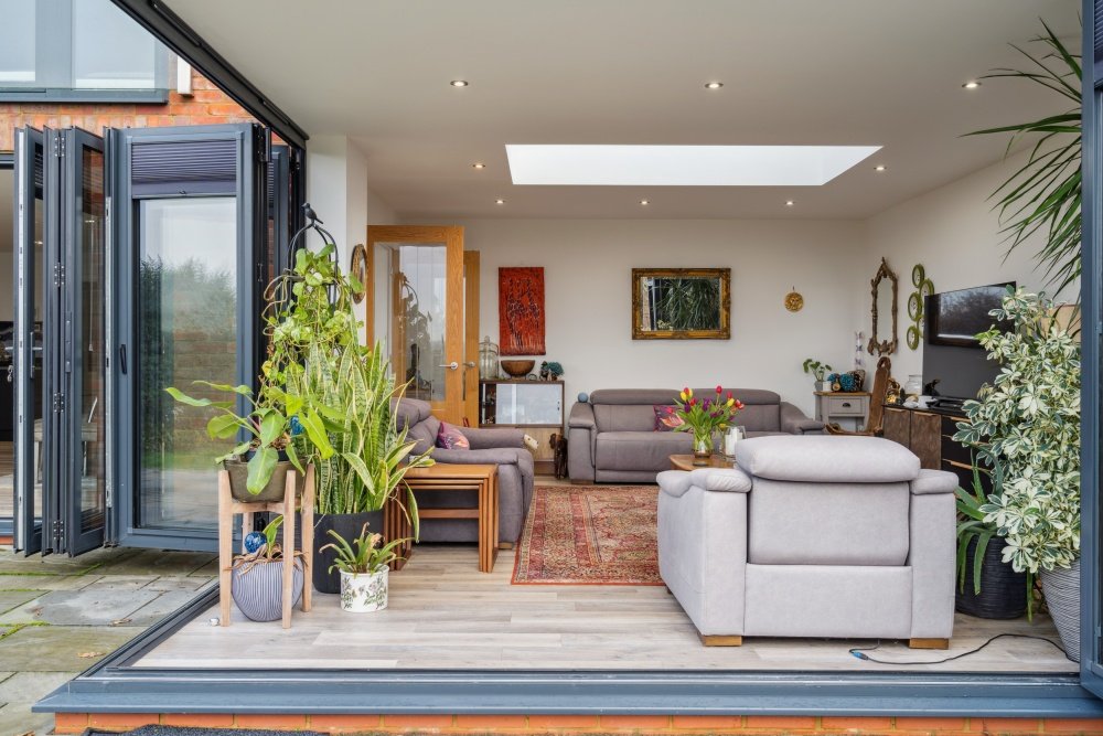 DSC08705 - 800px.jpg