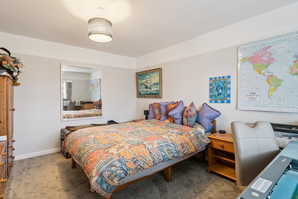 DSC08732 - 800px.jpg