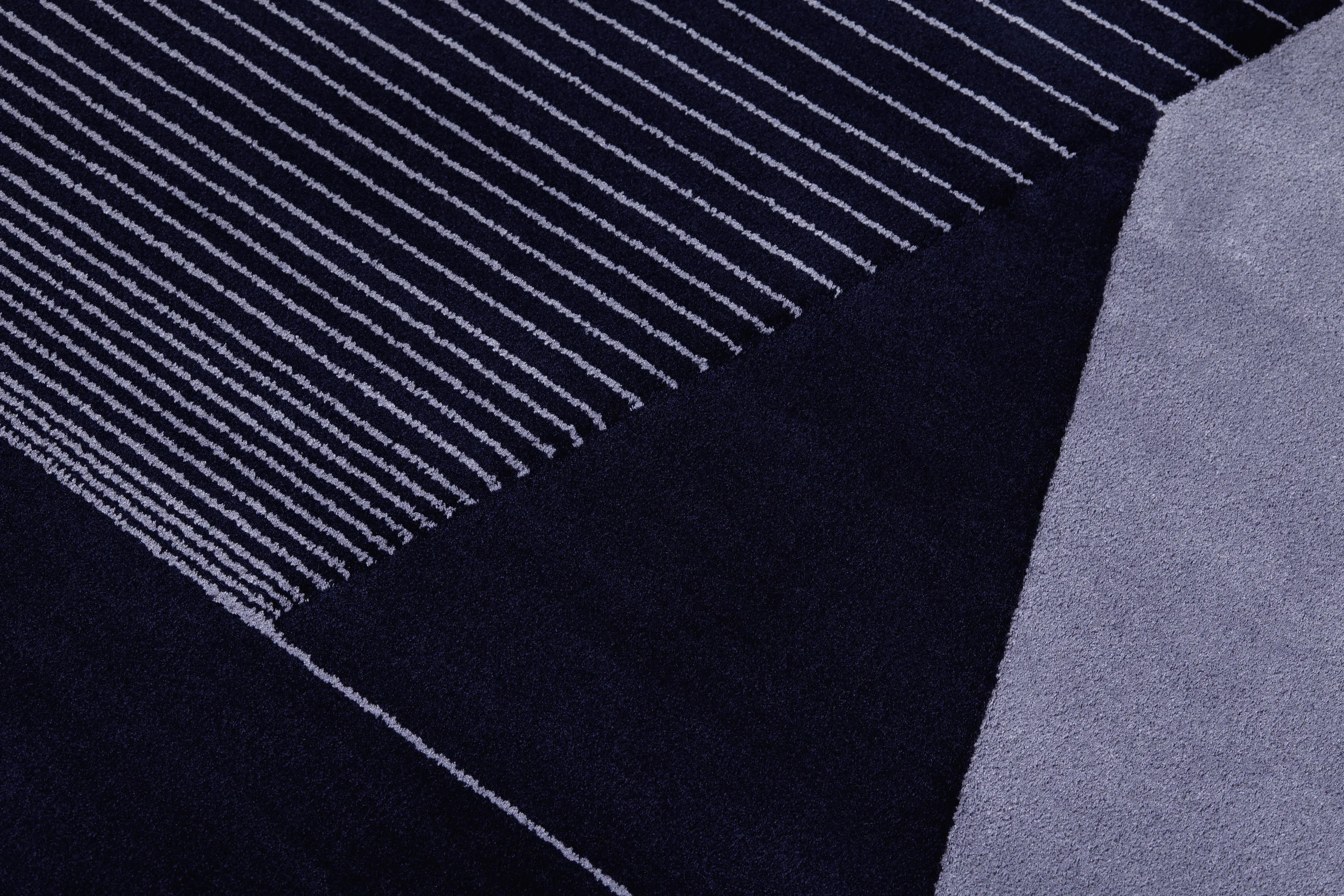 linear-c1-closeup-3.jpg