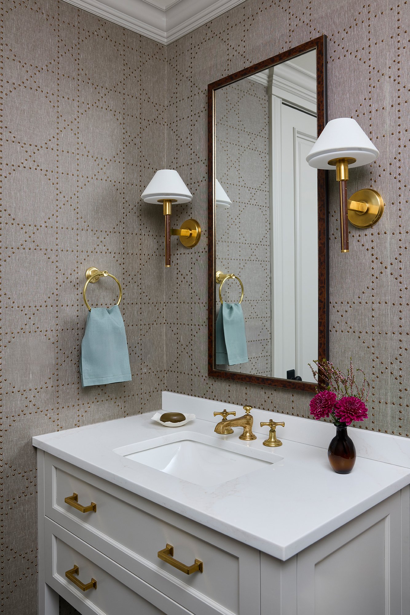 Savarie-Interiors-PowderRoom-154.jpg