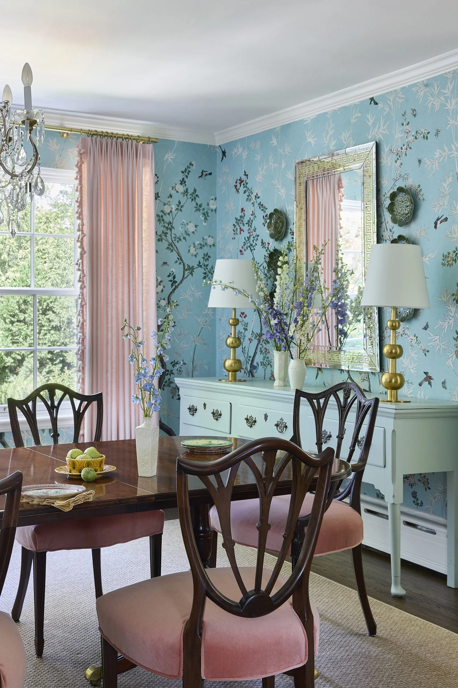 Savarie-Interiors-Linden-Dining-Room-Wallpaper.jpg