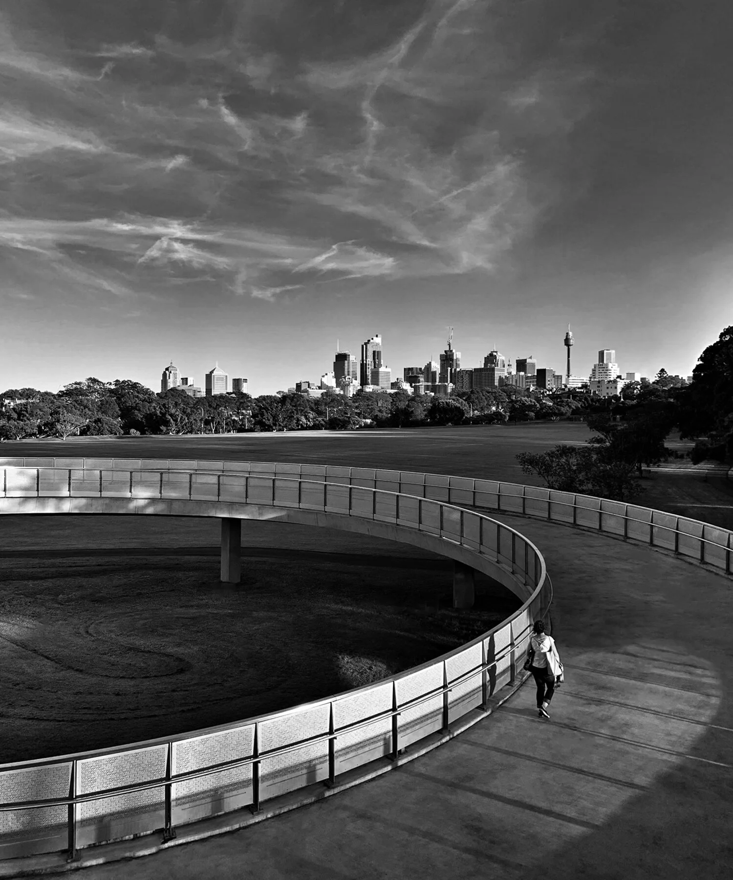 Sydney_Skyline4-no_border.jpg