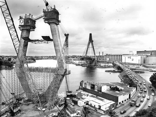 Re-imagining Glebe Island Bridge 