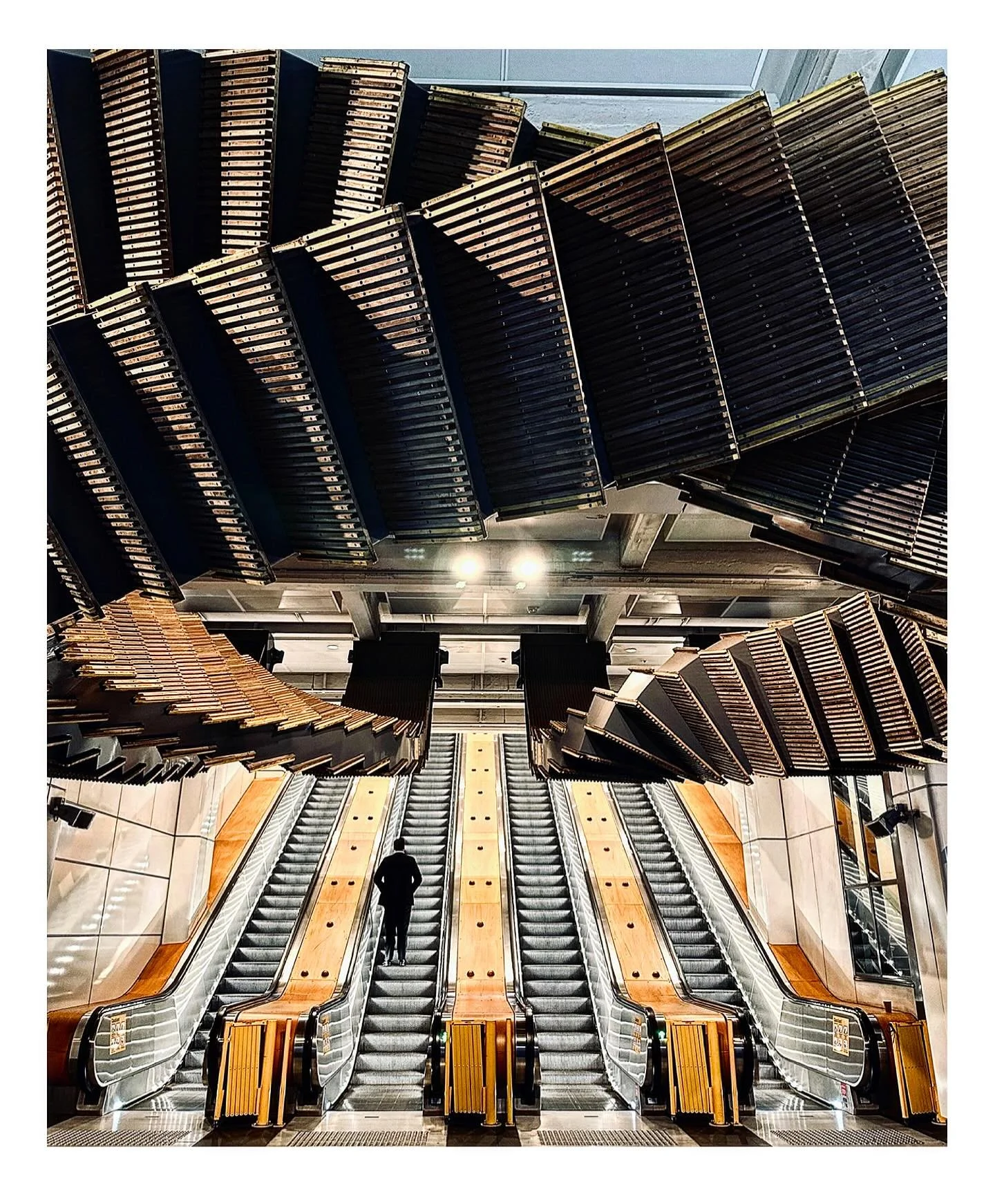 I don&rsquo;t always love large sculptural public art pieces. Too often they feel out of place. But Interloop by @studiochrisfox at Wynyard gets it right. It speaks to its context and tells a story of the place. Made from the station&rsquo;s original