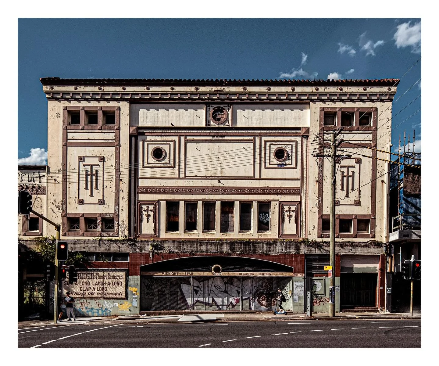 &lsquo;The Pause Before&rsquo;. A short photo study I&rsquo;ve been doing along Parramatta Road. 

Once Sydney&rsquo;s major commercial spine, the corridor carries small traces of its earlier lives. 

- An inter-war cinema, turned ice rink and now di