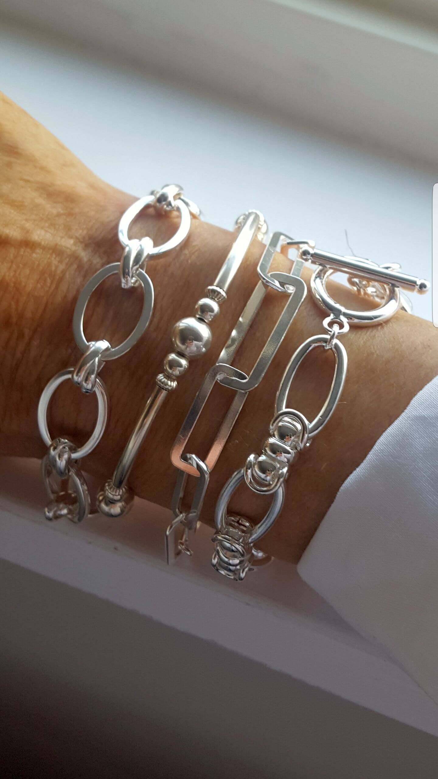 Pandroa 925 Sterling Silver Chunky Infinity Knot Chain Bracelet With Charms  Silver Womens Gift Jewelry With Original Box From Yummy_shop, $12.42 |  DHgate.Com