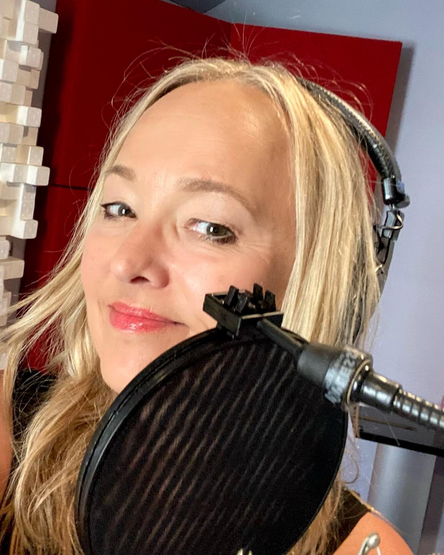 #voice #over #day  Thank you @zovagencia @zovagenciadevoz #voiceover #artist #actor 🥰