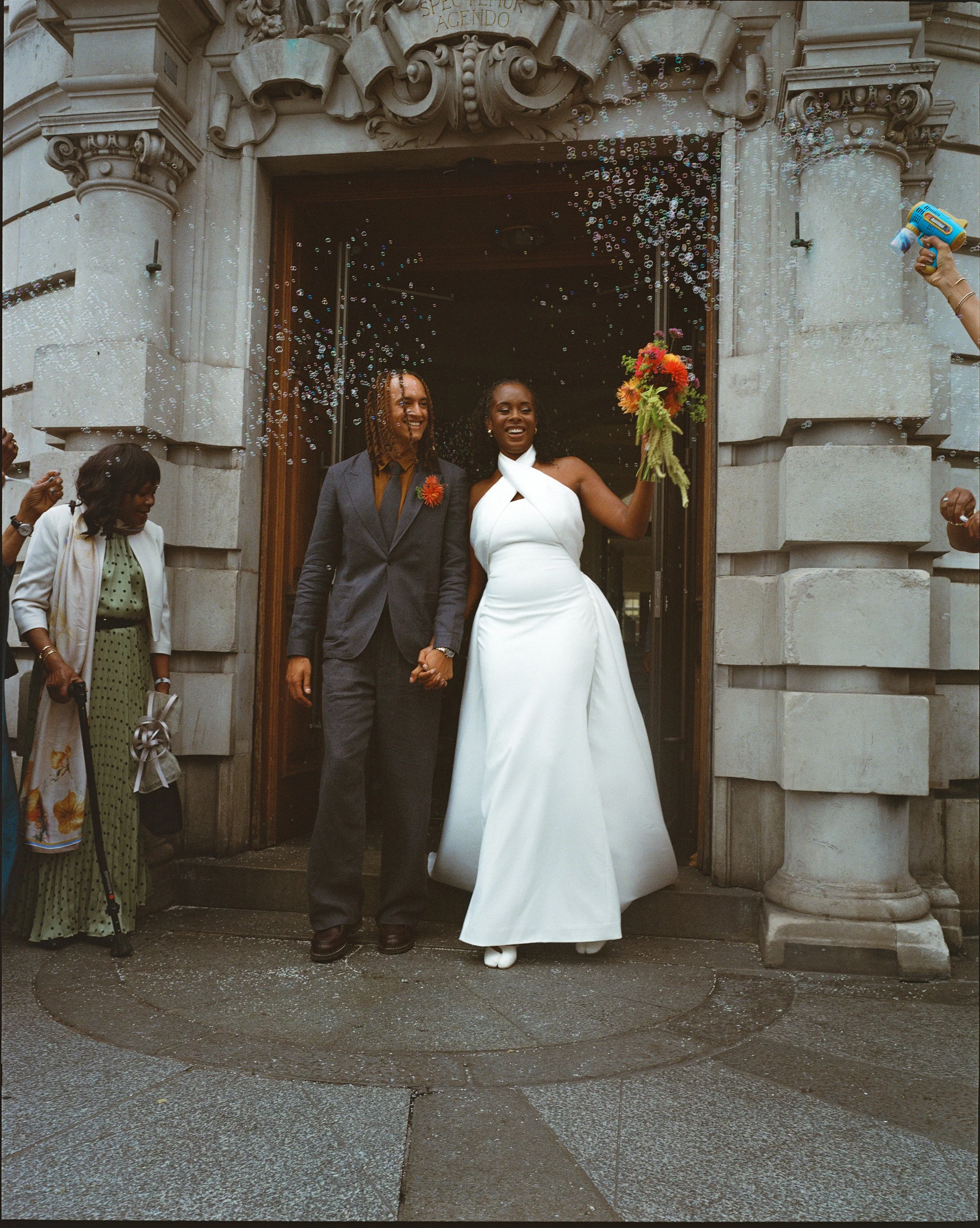 017-J&L White Wedding-000101170007.jpg