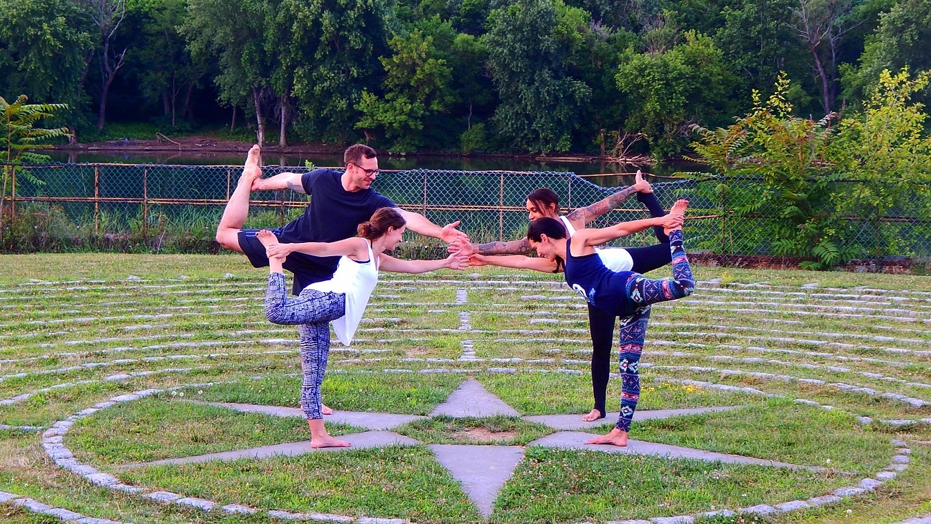 pittsburgh_cycle_yoga_1.jpg