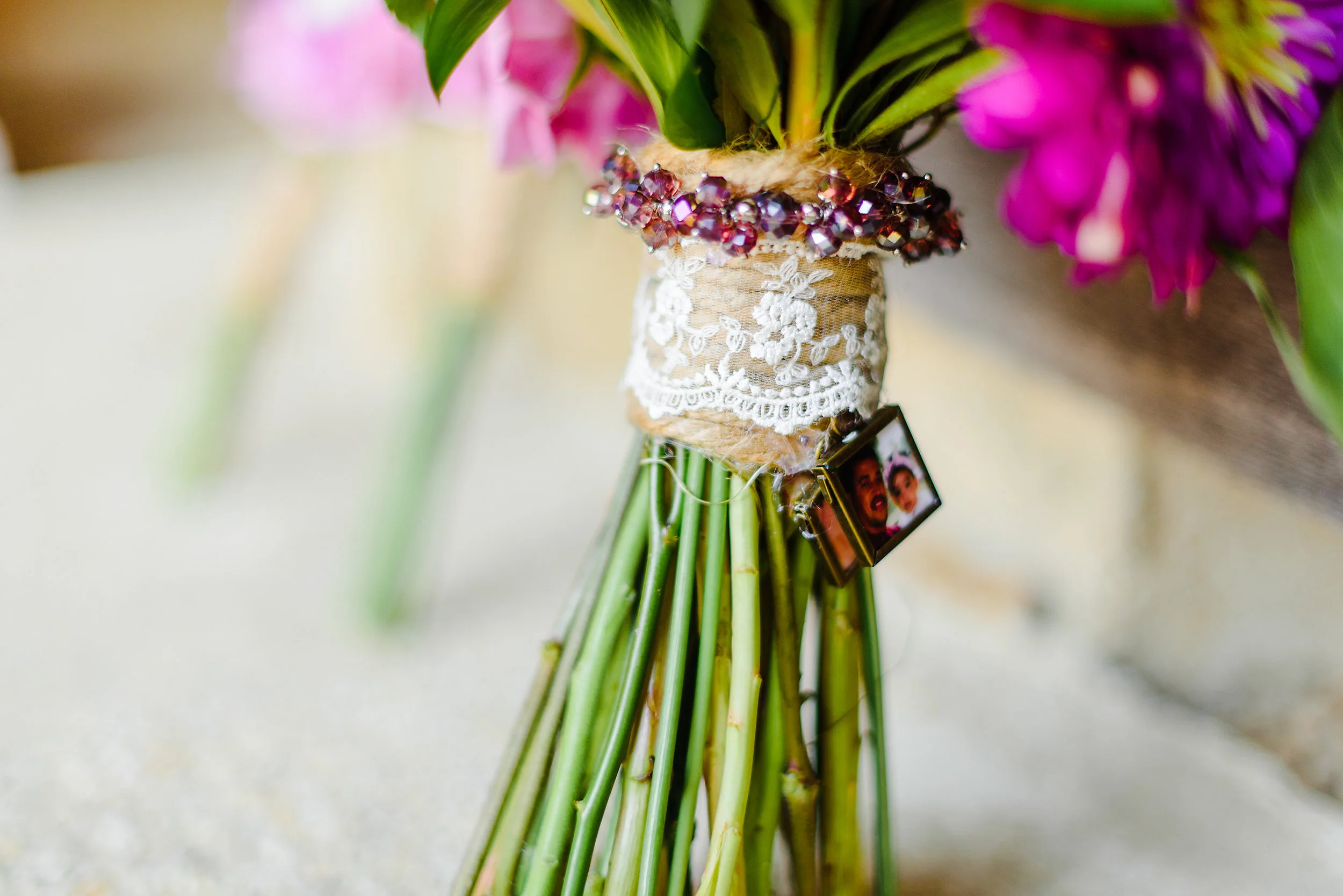Laurel Bloom Rustic Wedding13.jpg