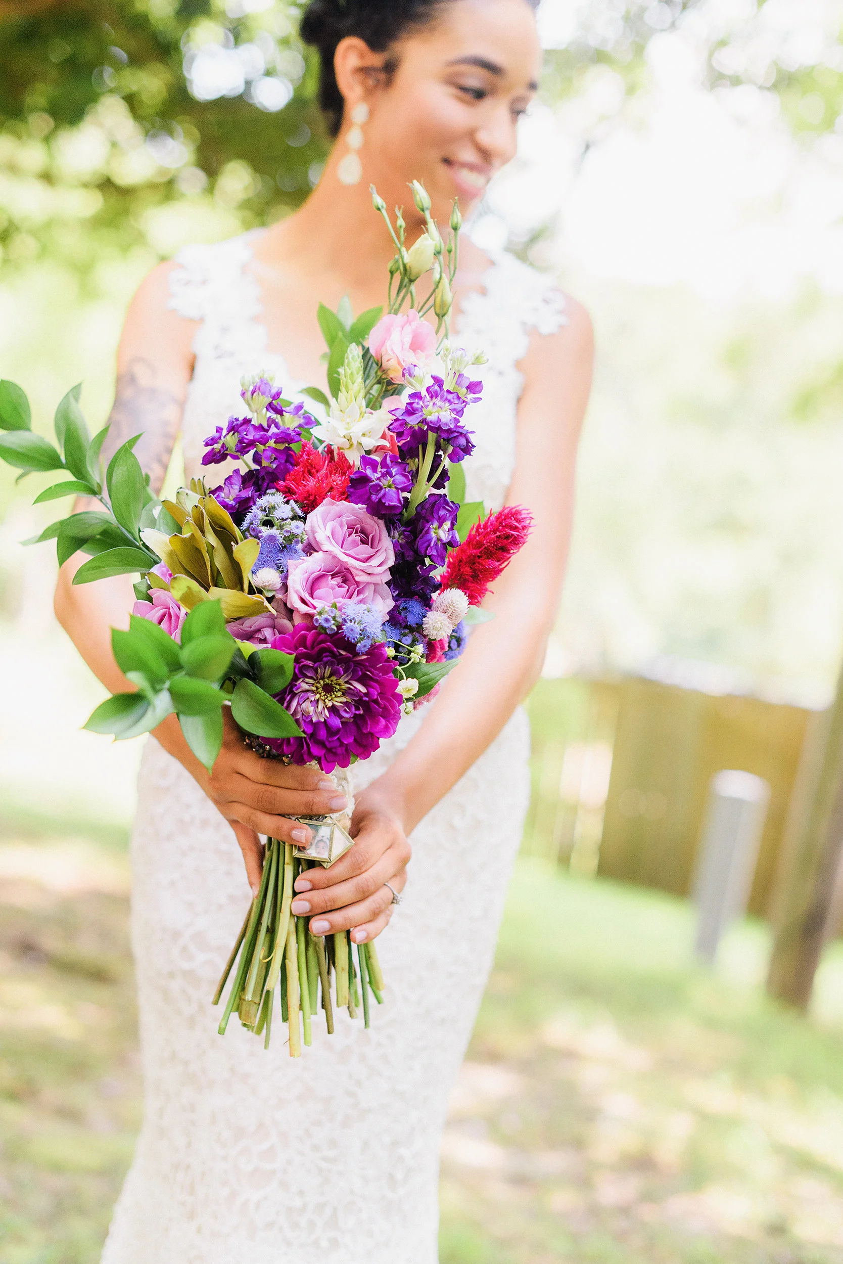 Laurel Bloom Rustic Wedding14.jpg