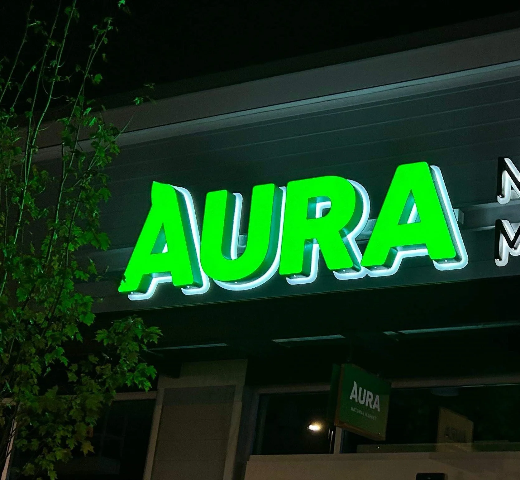 aura natural market 5.jpeg