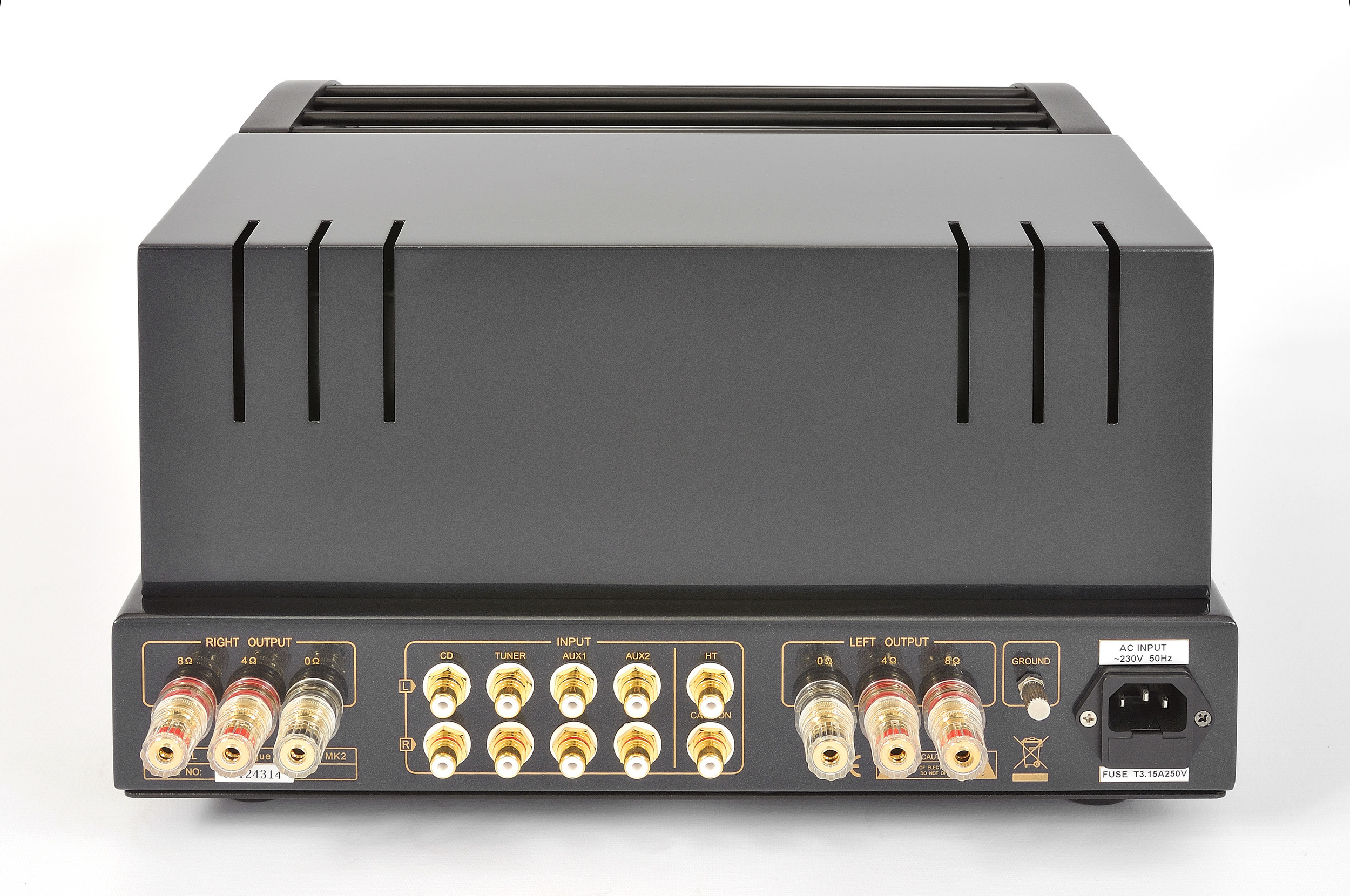 ProLogue Premium Integrated Amplifier - black - rear - HR - JPG.jpg