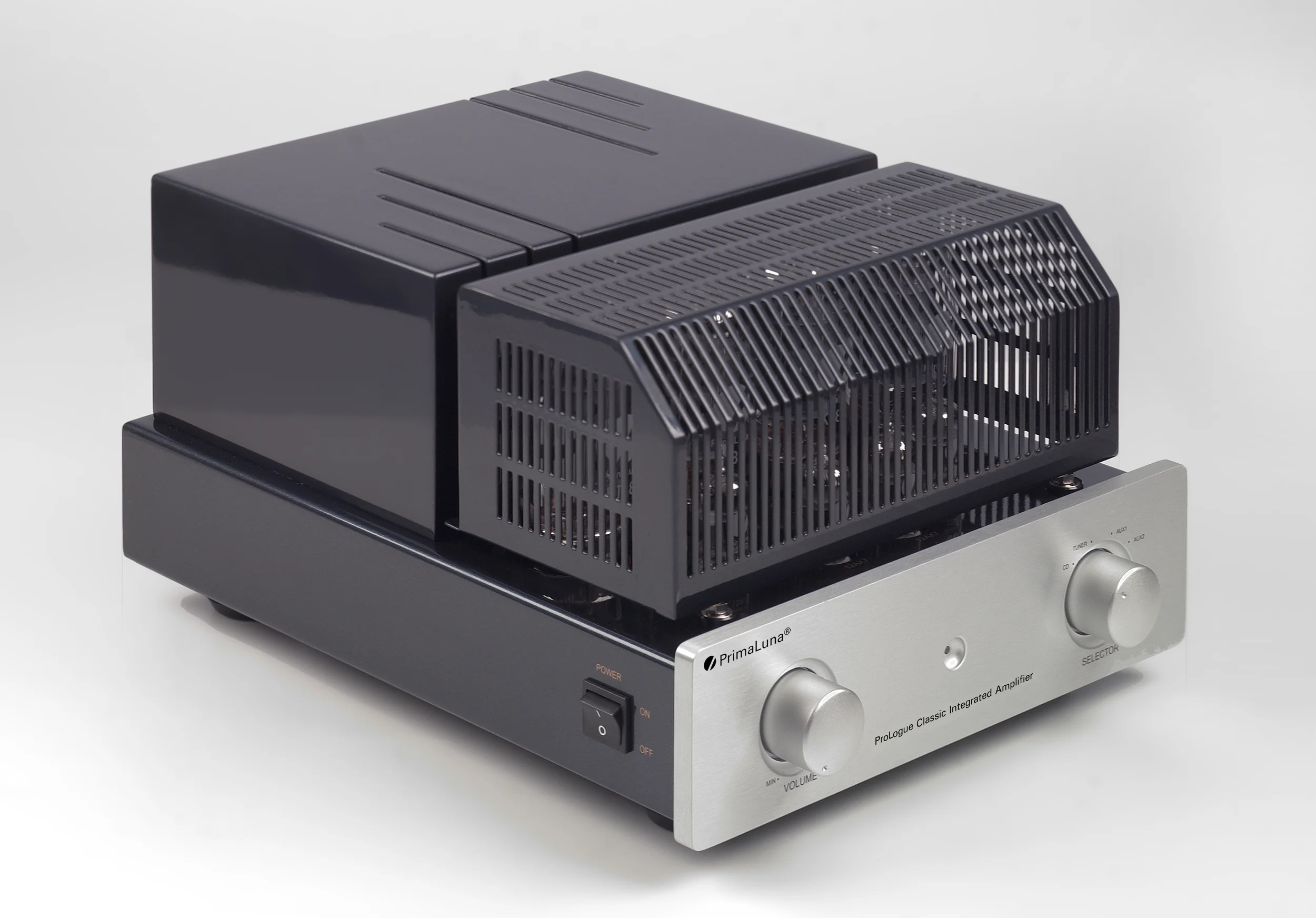 002-PrimaLuna Classic Integrated Amplifier-zilver.jpg