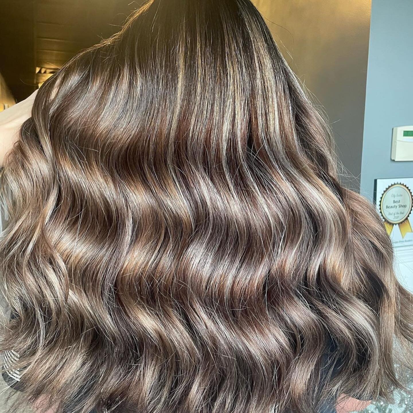 ✨Some gorgeous work from some of our talented suite owners this week! 

#citysuitessalonandspas #salonsuites #salonsuite #owosso #salonsuitesmichigan #salonsuitesowosso #michiganhair