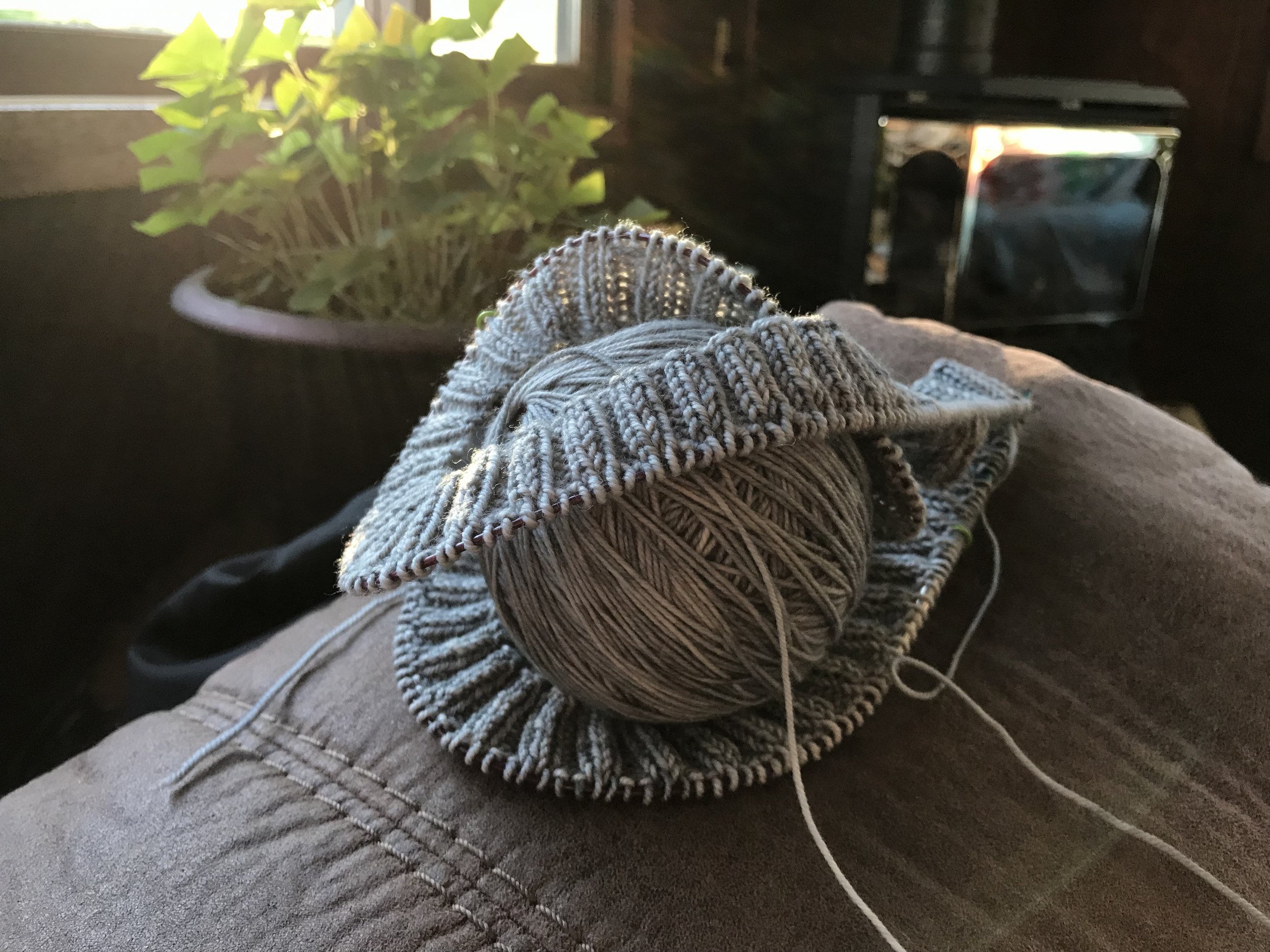 Why and How To Felt Wool Roving For Arm Knitting Yarn - Truly Majestic