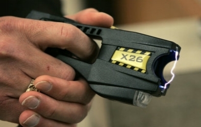 stun gun.jpg