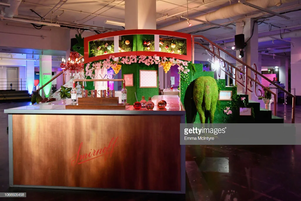 Smirnoff Bar