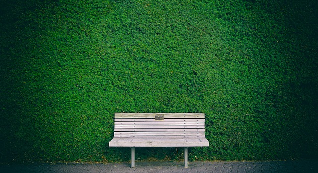 bench-1603432_640.jpg