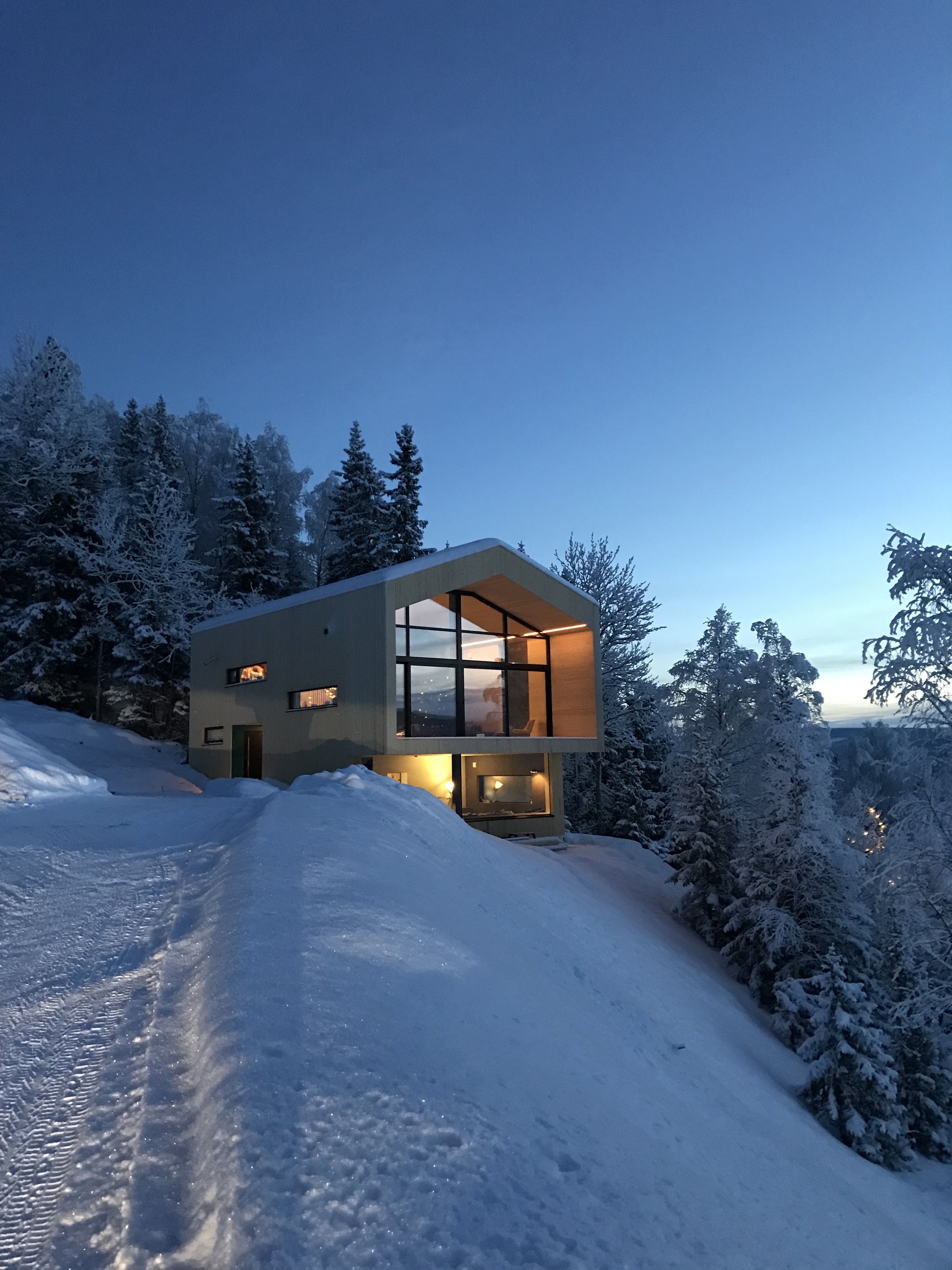 VAldres Villa del 2 jul.jpg