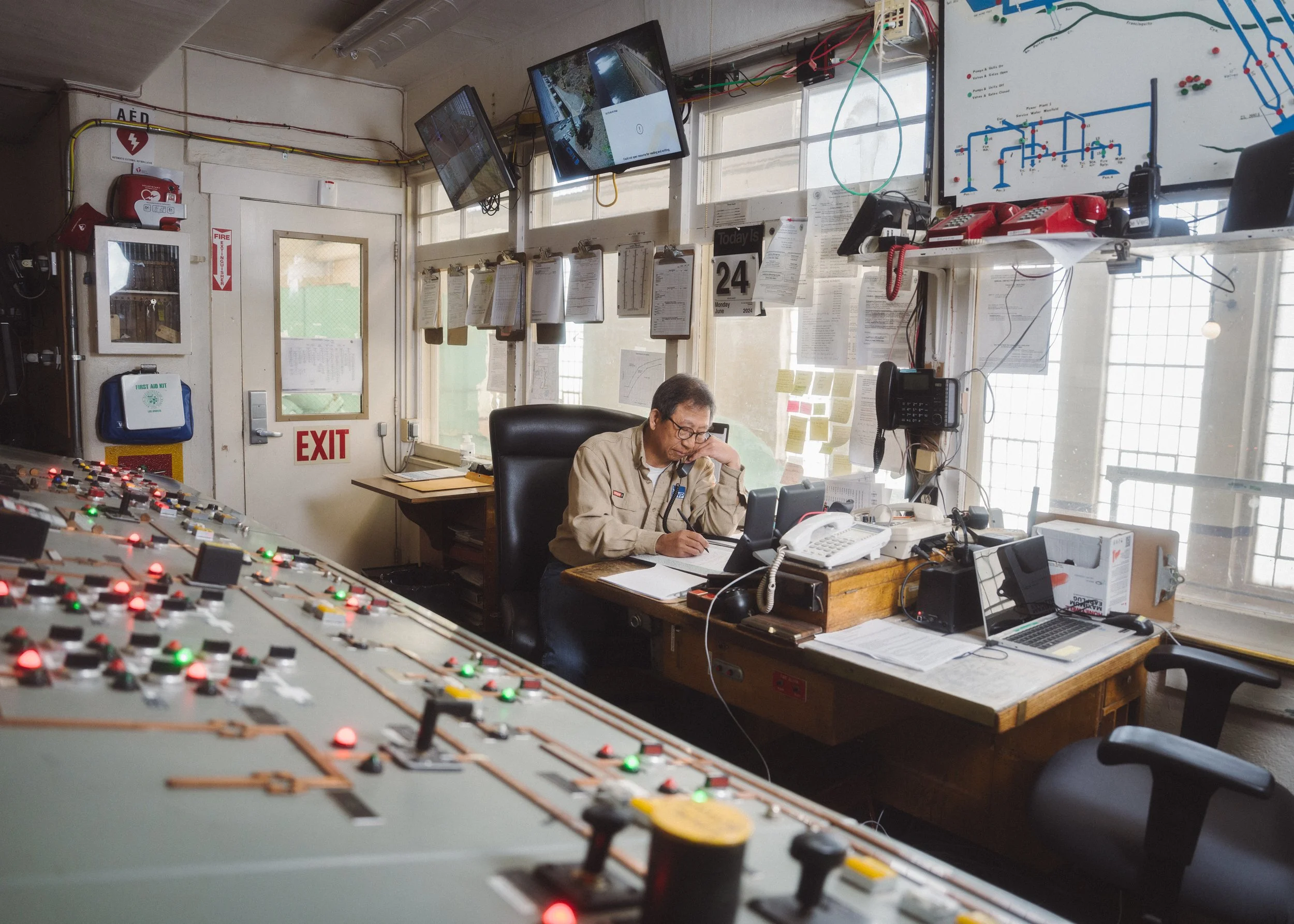 Brandon Tauszik - Water and Power