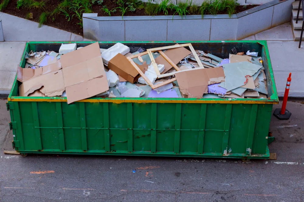 junk removal.jpg