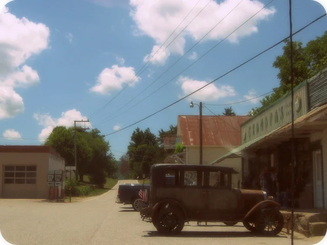 03 - 04 - dustytown.jpg