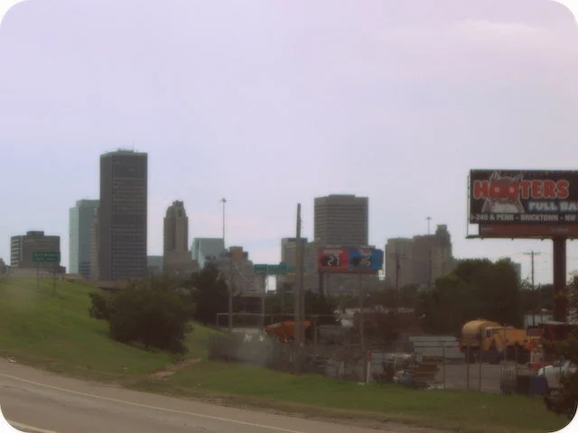 04 - 02 - skyline_alt.jpg
