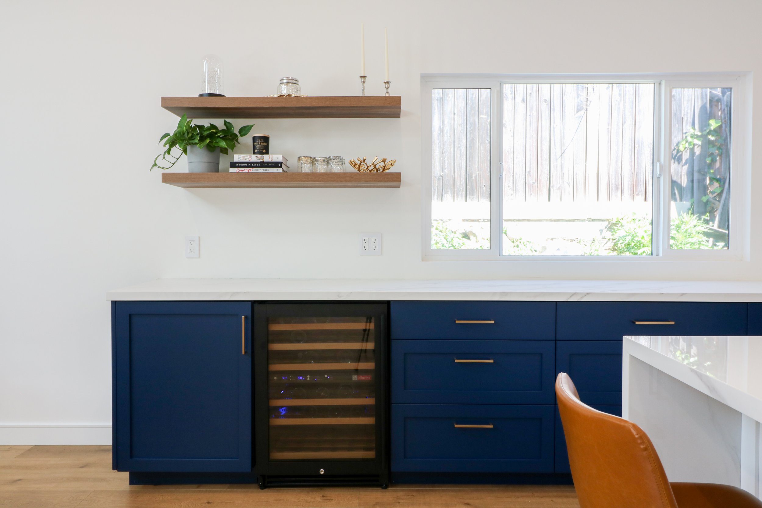 Saluda Avenue White and Navy Shaker Style