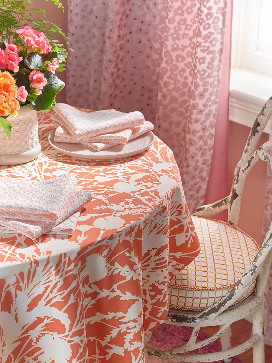 flora-room-03.jpg