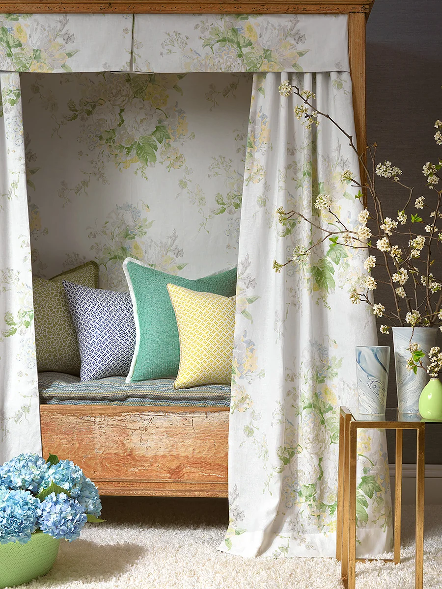 flora-room-01.jpg