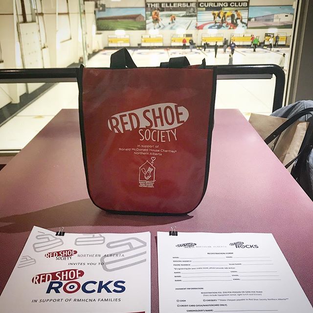 Come down to the Ellerslie Curling Club and register yourself and your team tonight! We’re on location until 9pm. #registertoday #yegevents #yegcurling #curlingcanada #redshoerocks #signupnow