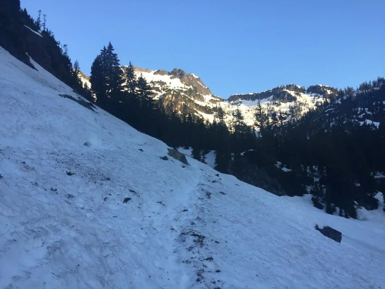Heading towards Source Lake and Chair Peak