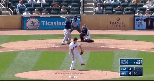 most CFs don't even get close to touching a ball hit that hard but haha byron buxton ya burnt