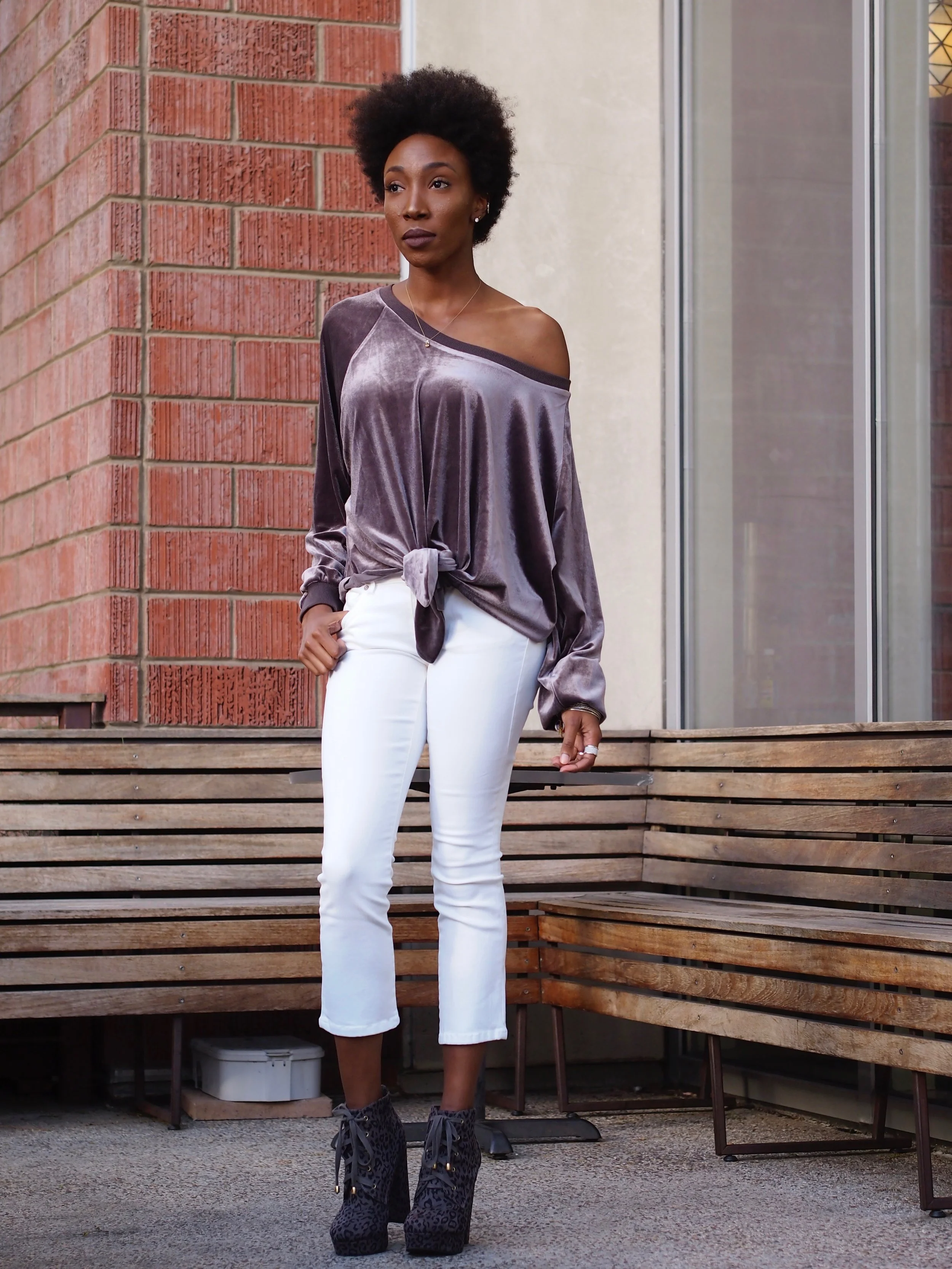Spring whites with a Flare Jeans: Cabi Booties: Forever 21 Sweatshirt: Goat Romasco 2 finger ring: Lady Cromer Jewelry